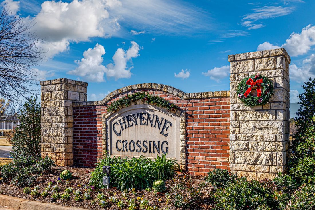 Cheyenne Crossing, a great community in northwest Edmond with great amenities and desirable homes.