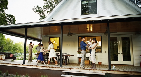 more people are finding the benefits of multigenerational living KCM 549x300 1